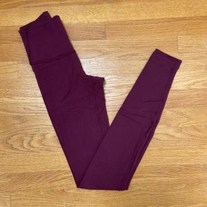 Wunder Under High-Rise Tight 31" 
Full-On Luon